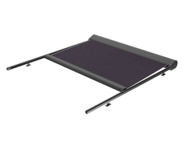 Markiisi patiolle valkoinen