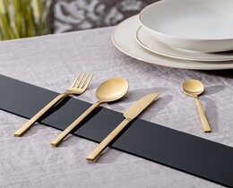 Metro Gold -aterimet 4 kpl
