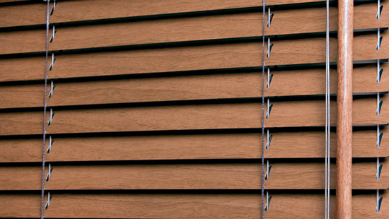 
										Alumiiniverhot 25 mm
																						